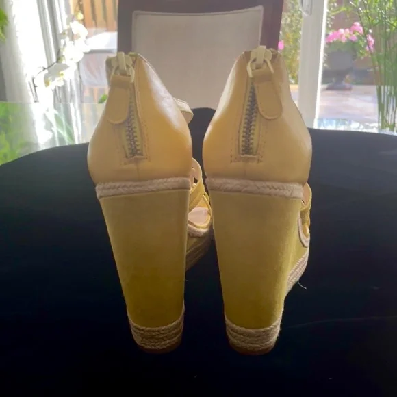 Summer Wedges - Picture 4 of 4